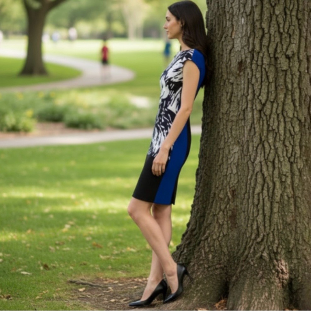 Maggy London Color Block/Print Sheath Dress Black White Royal Blue Size 10 - Picture 2 of 9